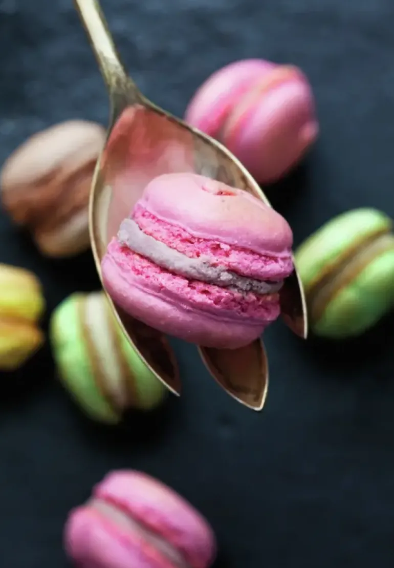 Ravensburger: Puzzle Moment - Macarones (300)